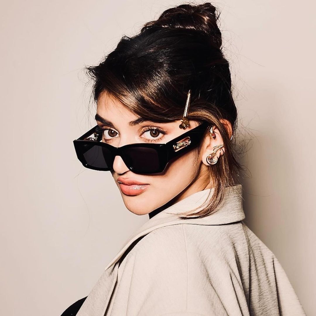 Sreeleela impresses with her stylish photoshoot pics