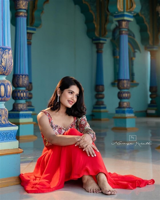 Priyanka Jain rainy photos