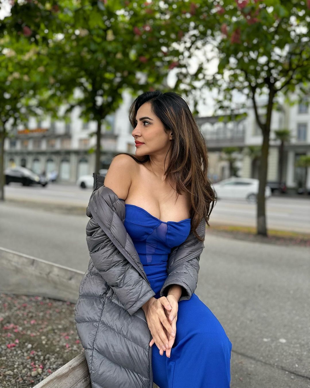 ashu reddy photoshoot