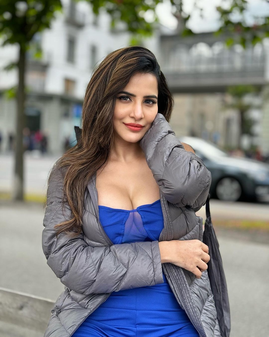 ashu reddy photoshoot