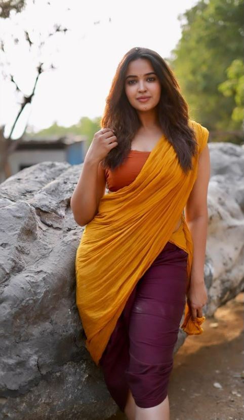 Pujita Ponnada Photos
