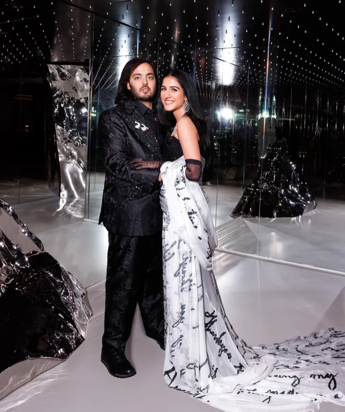 Another highlight was a custom Robert Wun gown covered in a love letter Anant wrote to Radhika when she was a student at NYU