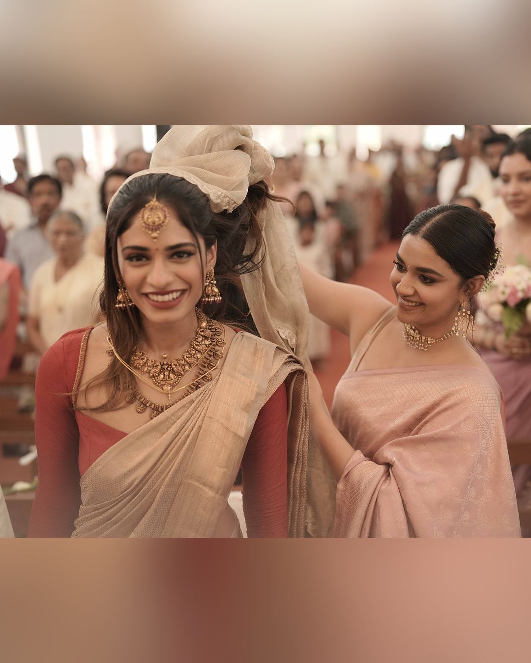 Keerthy Suresh turns maid of honour photos