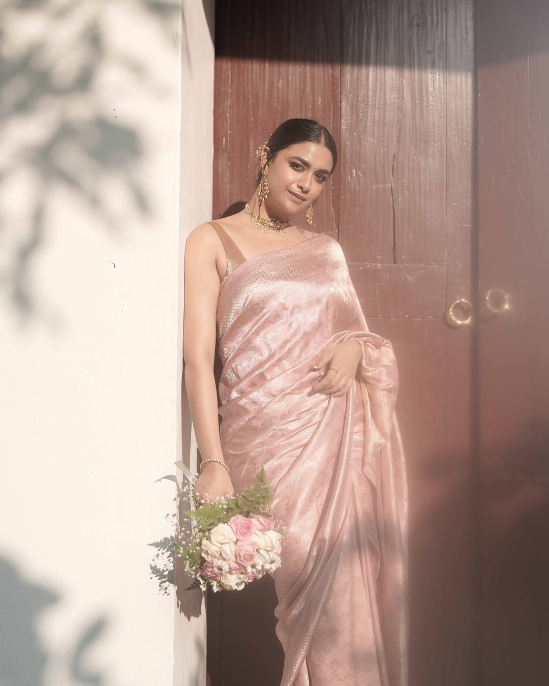 Keerthy Suresh turns maid of honour photos