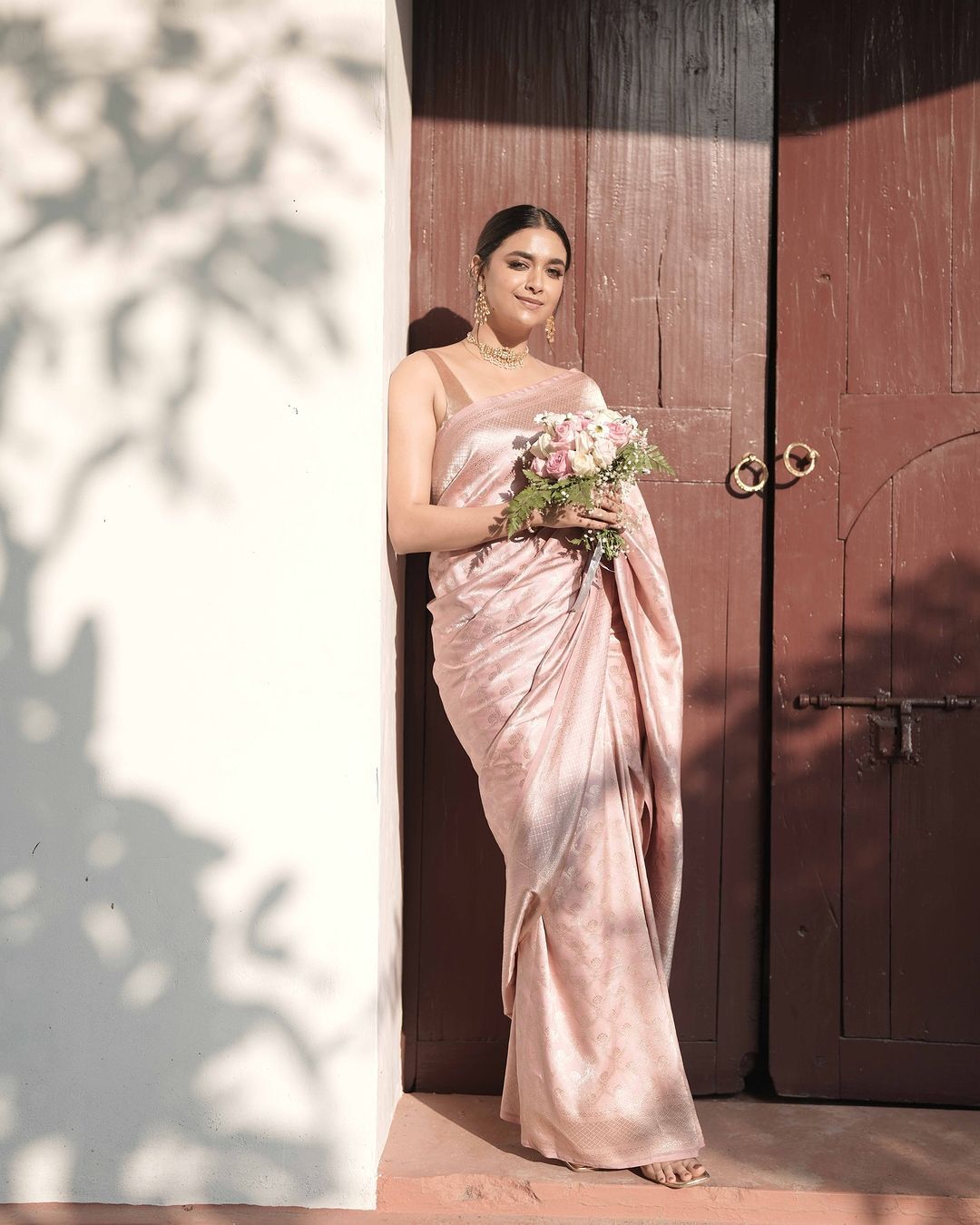 Keerthy Suresh turns maid of honour photos