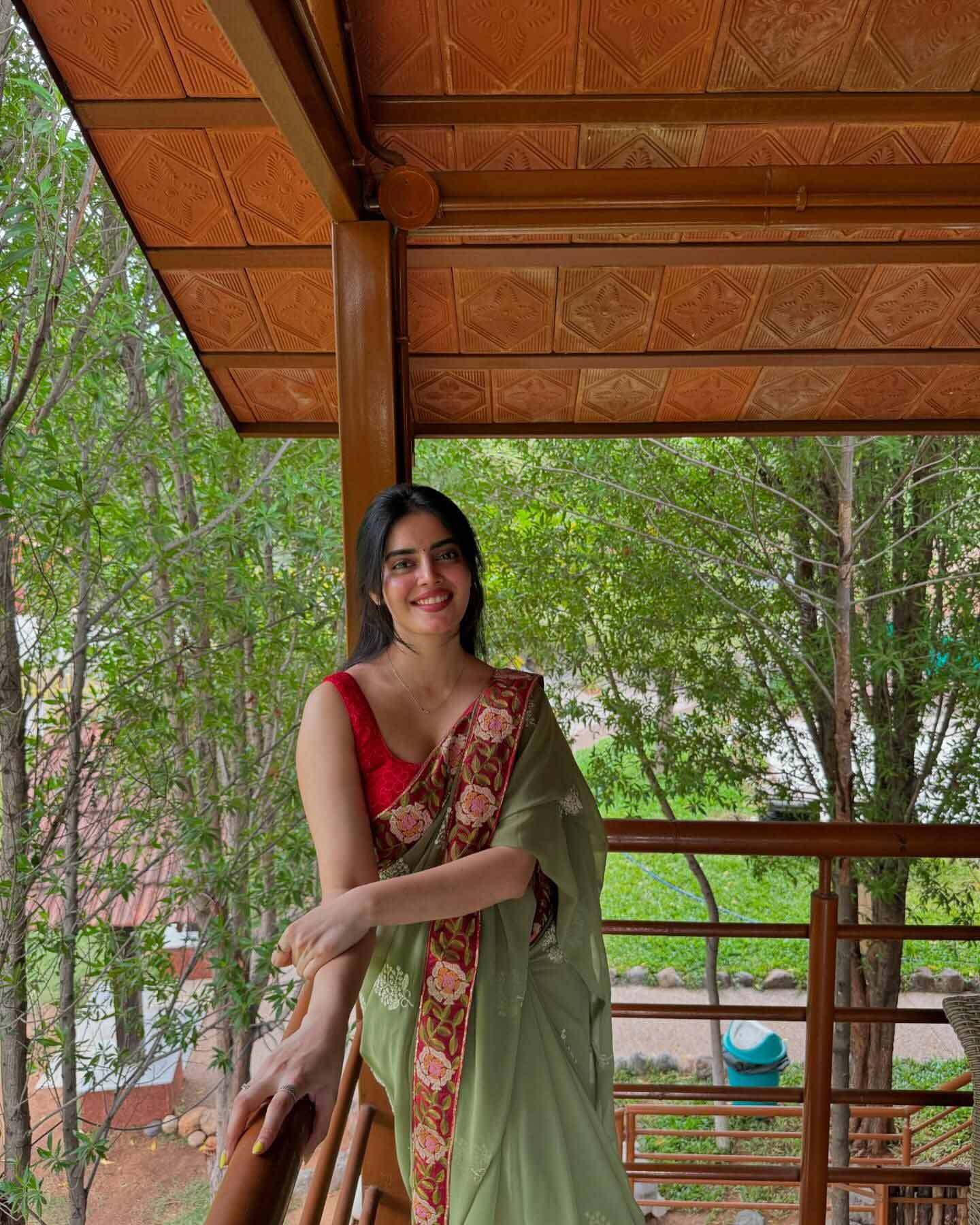 Kushitha Kallapu Stunning and Sizzling Photos Trending in Instagram