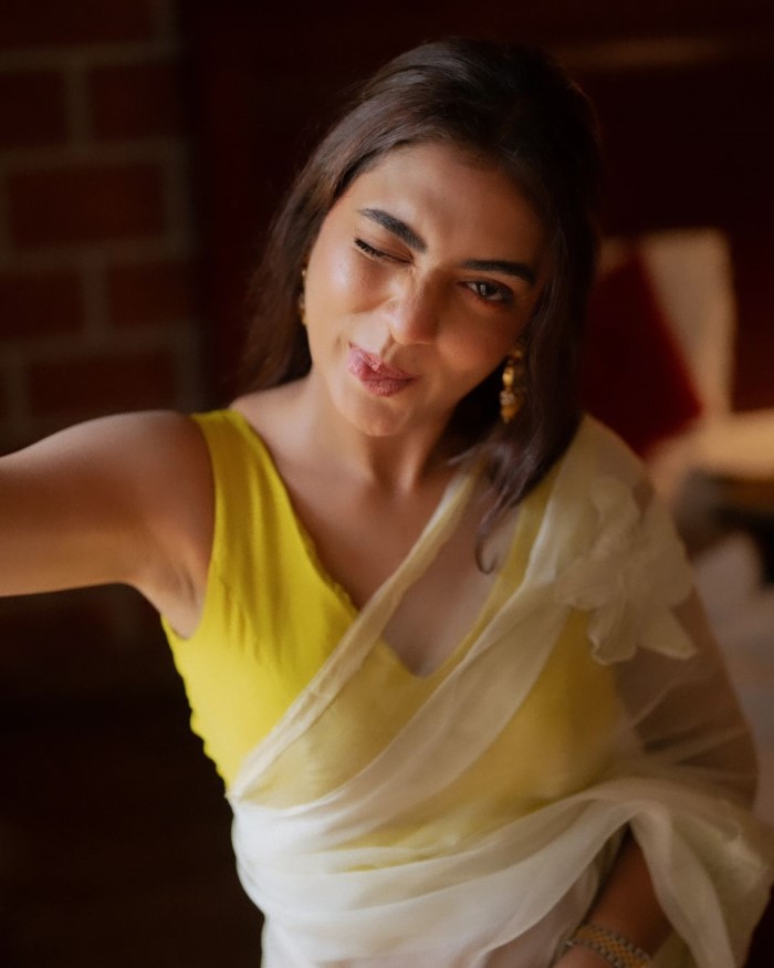 Nazriya is planning to return to Malayalam cinema with the film 'Sookshma Dharshini,' starring Basil Joseph and directed by MC Jithin.