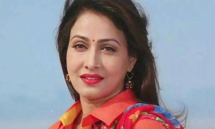 पाखी हेगड़े का नाम भी इस लिस्ट में शामिल है और आपको बता दें कि वह एक महाराष्ट्रीयन एक्ट्रेस है और कुछ मराठी फिल्मों में भी वह काम कर चुकी है
