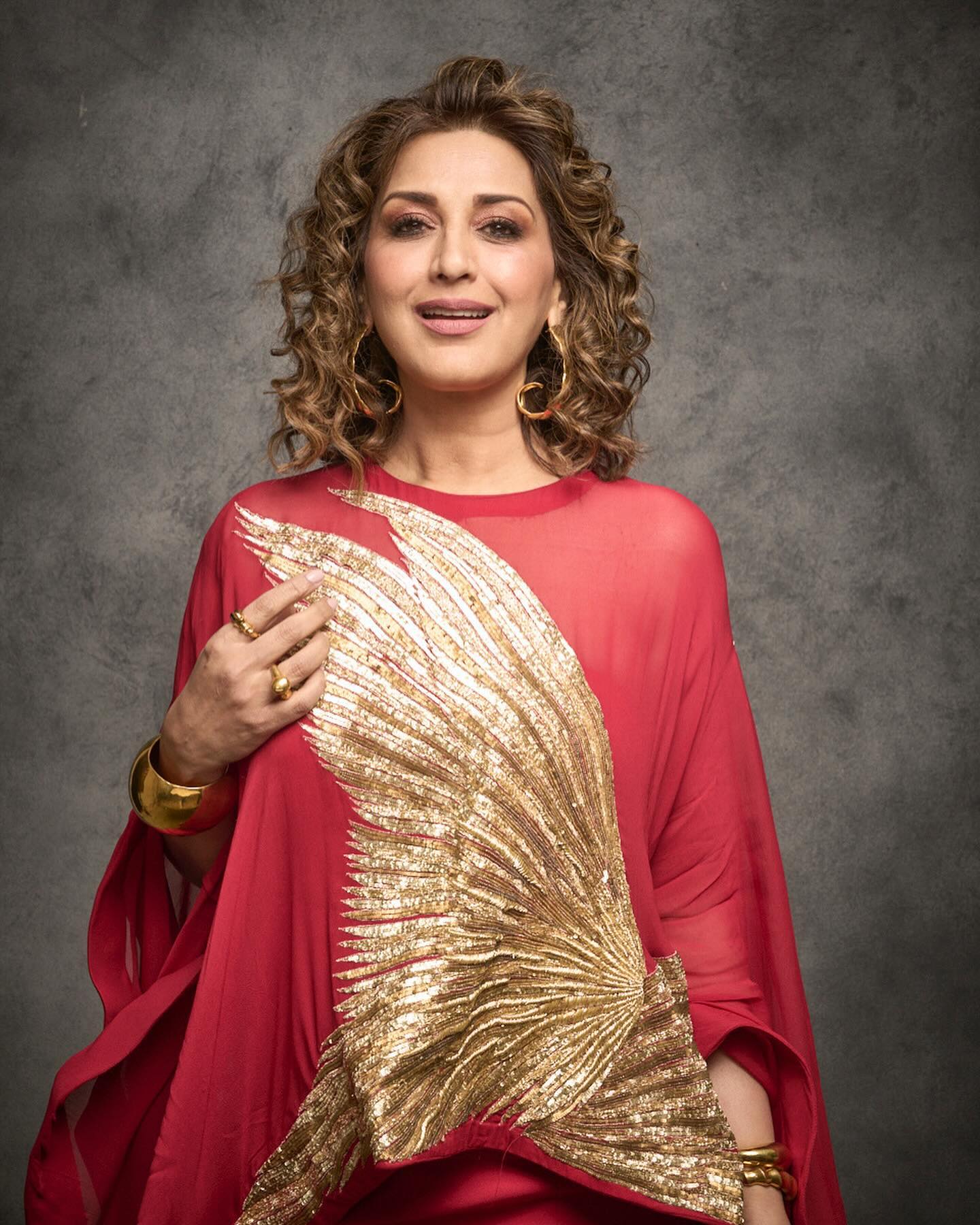 Sonali Bendre Fan committed suicide by jumping into the river Due to not being able to meet her