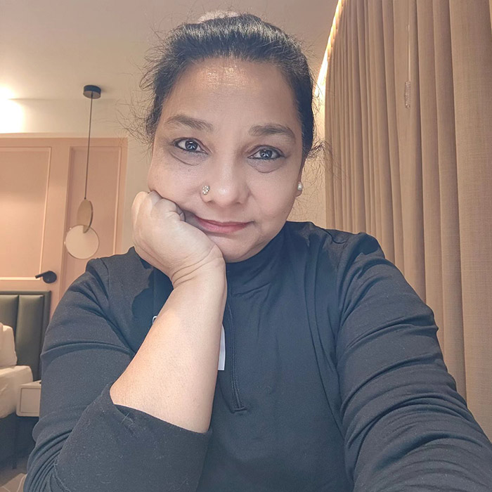 सुनीता रजवार के माता-पिता ने कुछ खास पढ़ाई नहीं की और दोनों की सोच काफी बड़ी रही