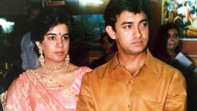 Aamir Khan and Reena Dutta are also included in this list. Aamir Khan eloped and married Reena Dutta at the age of 21