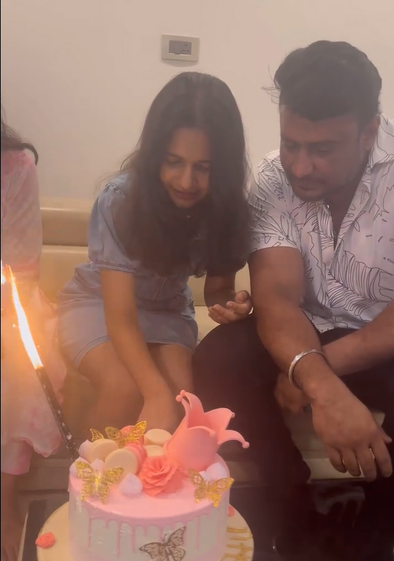 In November 2023, she shared a video from her daughter Khushi’s birthday celebration.