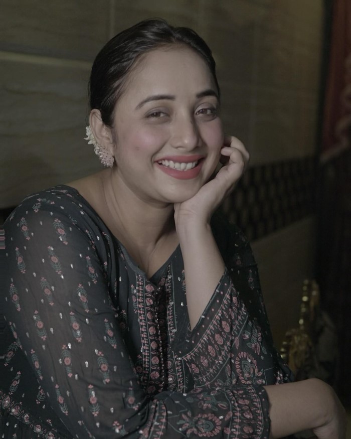 रानी चटर्जी भी इस लिस्ट में शामिल है और उन्होंने भोजपुरी सिनेमा में अपनी एक खास पहचान भी कायम की है