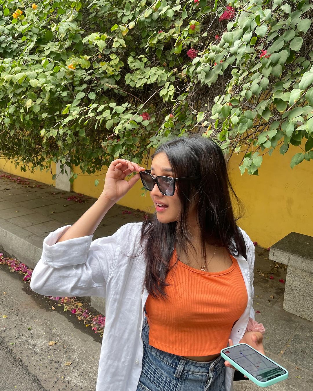 anikha surendran photos