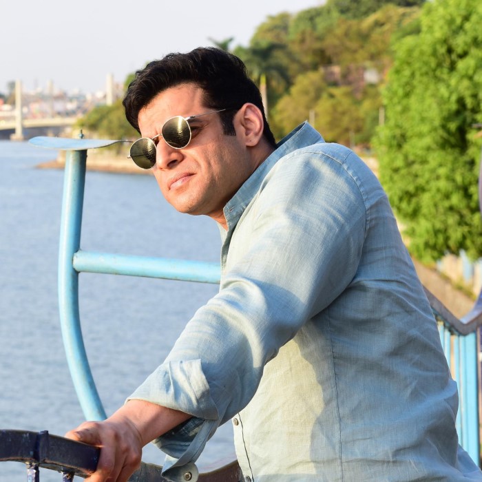 करण पटेल के अब ऐसे दिन आ चुके हैं कि वह सोशल मीडिया के जरिए काम मांगने पर मजबूर हो गए हैं