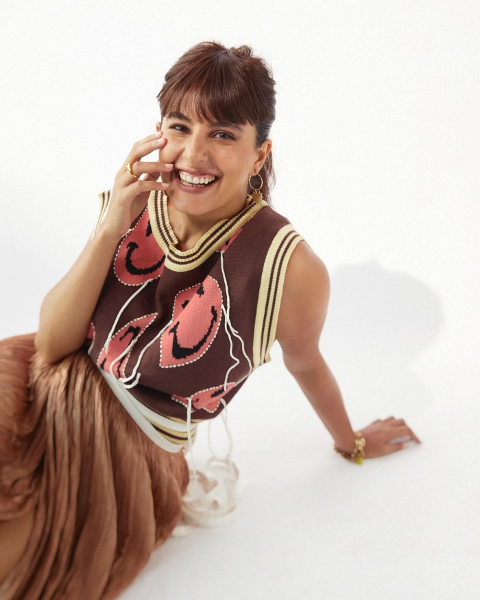 एक्ट्रेस ने बताया कि ना तो उन्हें एक साल तक कोई काम मिला और ना ही कोई ऑफर आए। काफी लंबे इंतजार के बाद उन्हें सास बहू और फ्लेमिंगो सीरीज के लिए ऑफर आया था