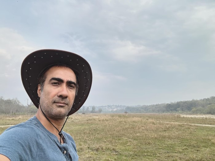 बिग बोसा ओटीटी 3 में इन दिनों एक्टर रणवीर शौरी को भी देखा जा रहा है और आपको बता दें कि इन दिनों इसी के चलते वह काफी ज्यादा चर्चा का विषय भी बने हुए हैं