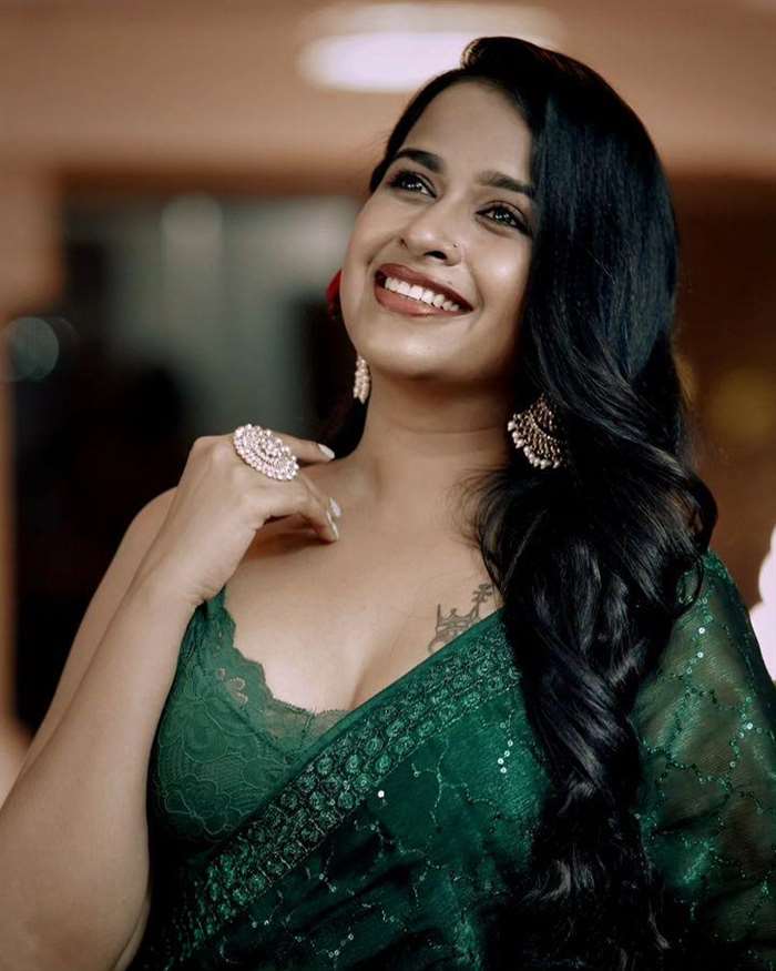 Sadhika Venugopal