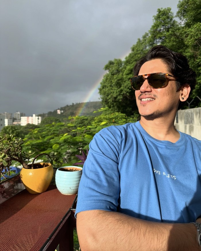 मिर्जापुर 3 जल्दी ही दर्शकों के बीच में तहलका मचाने आ रही है और आपको बता दें कि फैंस भी इस वेब सीरीज का बहुत ही बेसब्री से इंतजार कर रहे हैं