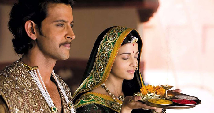 Jodhaa Akbar : Another film directed by Ashutosh Gowariker that is set in medieval India is ‘Jodhaa Akbar’ (2008).