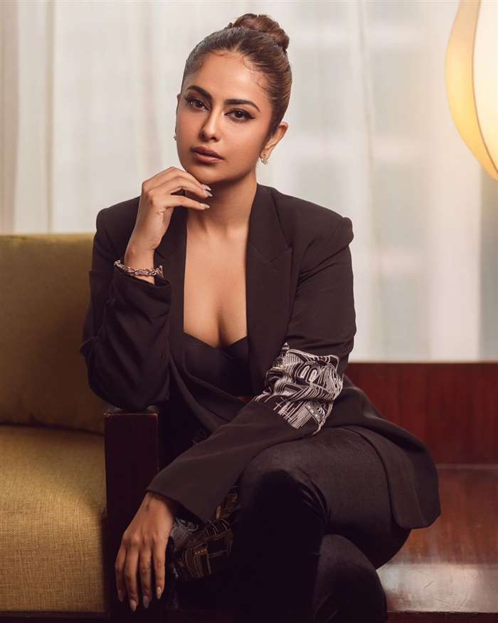 avika gor in sexy pic