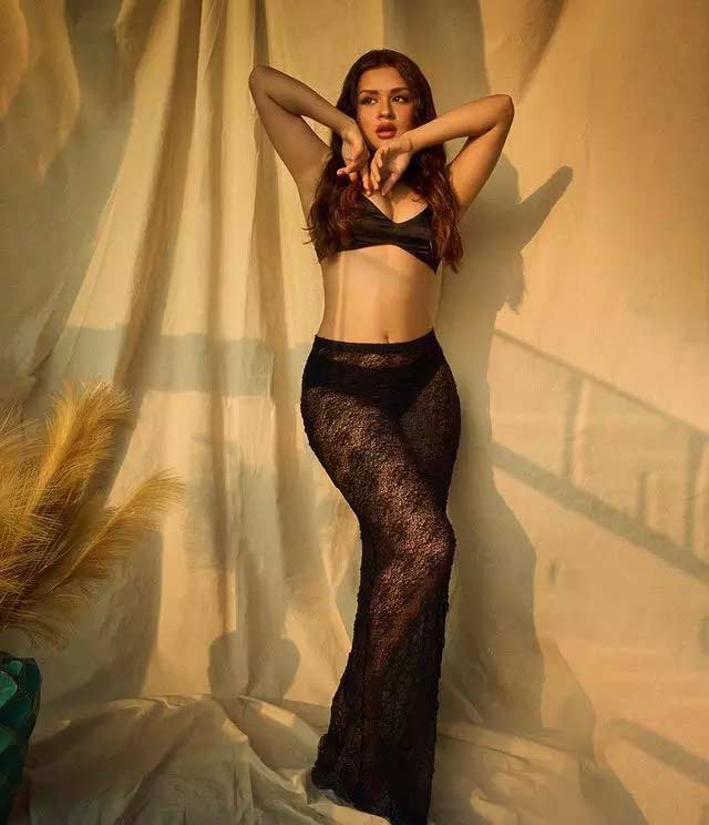 Avneet Kaur Shines in Stunning Black Transparent Dress
