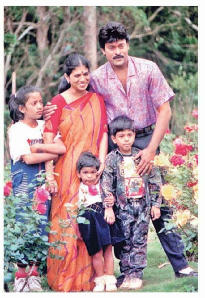A rare family picture of Chiranjeevi