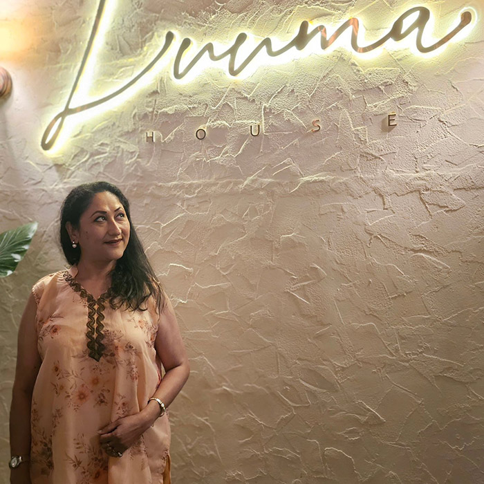 जानकारी के लिए आपको बता दें कि कुछ वक्त पहले जयती भाटिया को वेब सीरीज हीरा मंडी में भी देखा जा चुका है