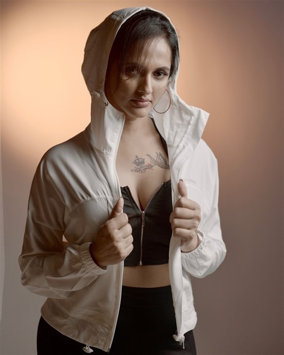 Jyothi Poorvaj looks firey hot in this pictures