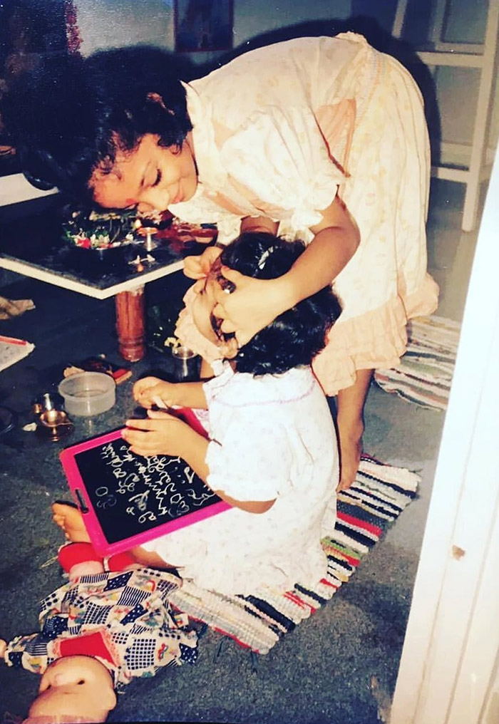 Actress Sobhita Dhulipala Childhood Pic with her Younger Sister Samanta Dhulipala.