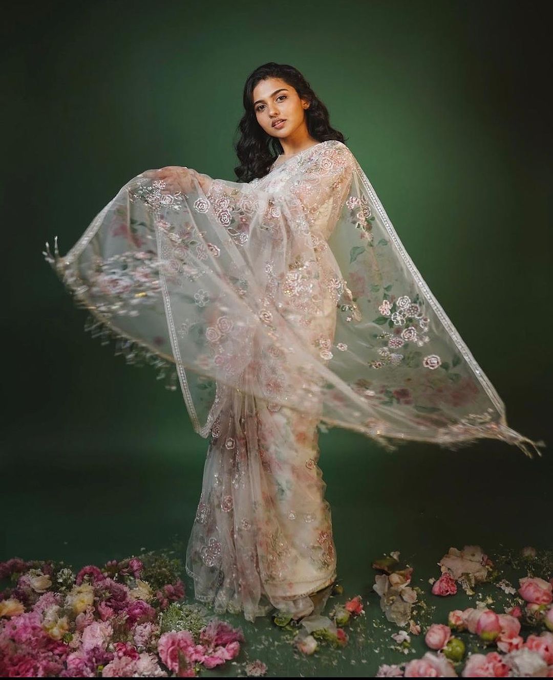 Mamitha Baiju recently stunned everyone in a dreamy white organza saree.