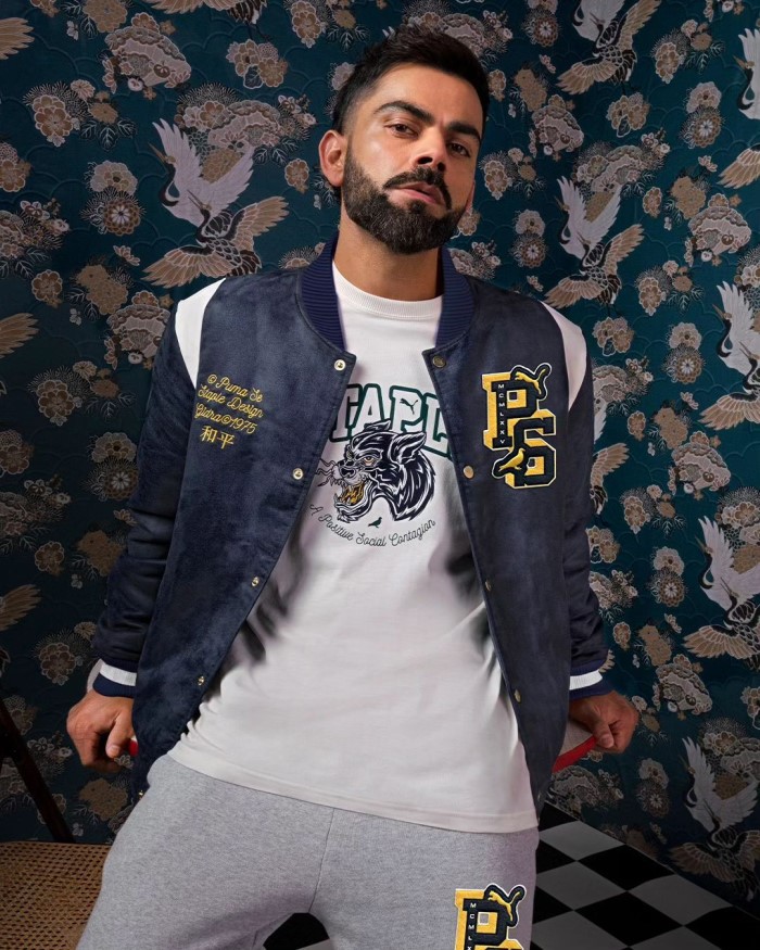 Virat Kohli: On the first position is indian cricketer Virat Kohli with a total of 269 million followers on Instagram