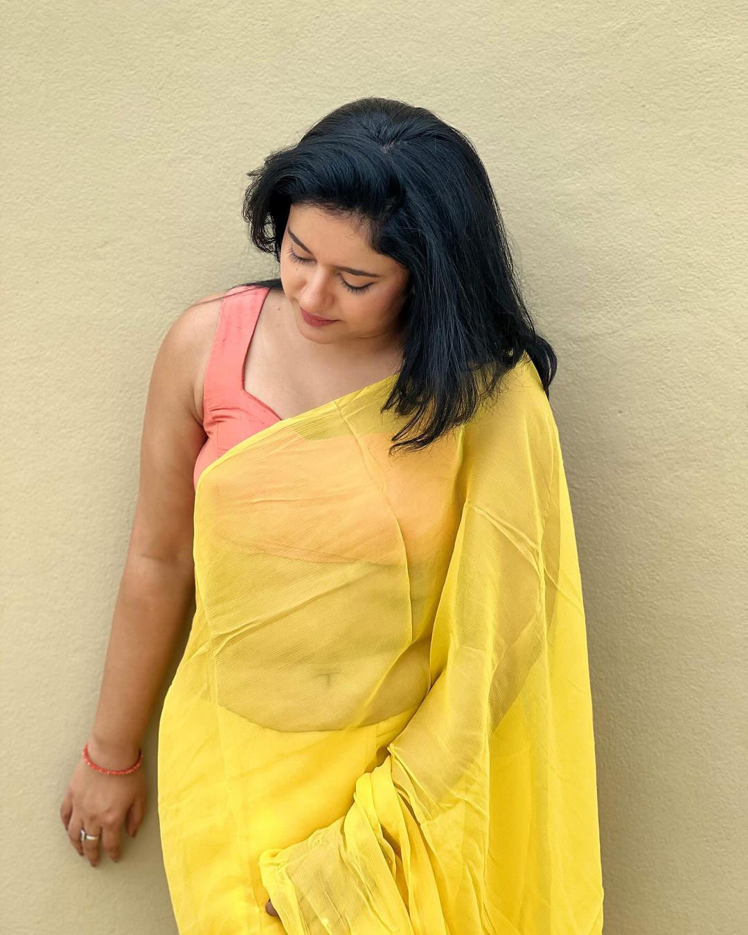 Tollywood Actress Poonam Bajwa Latest PhotoShoot In Saree