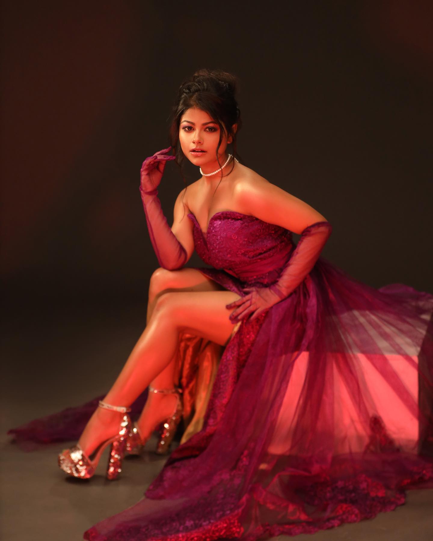 Pallavi Mukherjee: Pallavi has made a name for herself with her roles in Ullu series like “Charm Sukh” and “Gandii Baat.”