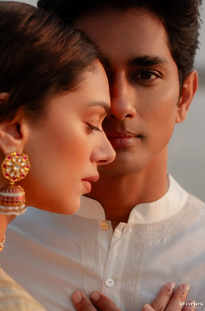 पहले तो अदिति और सिद्धार्थ ने सीक्रेट इंगेजमेंट की और अब शादी भी गुपचुप तरीके से कर ली