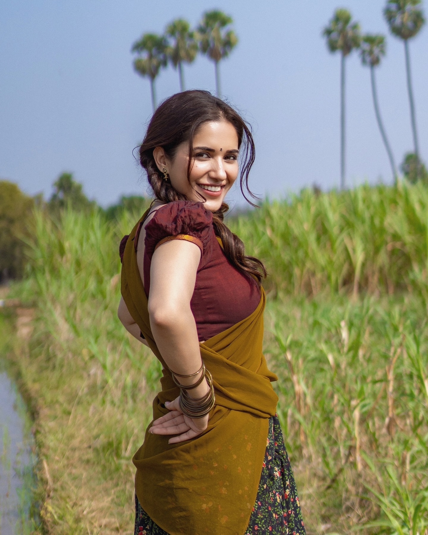 Ruhani Sharma photos