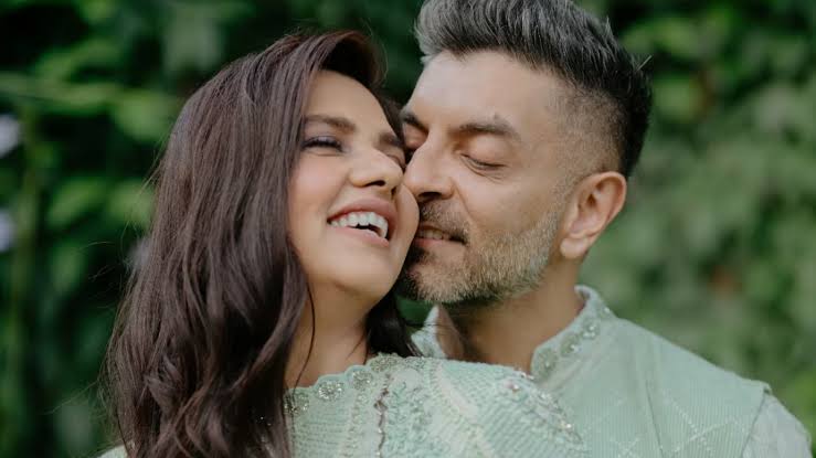 Dalljiet Kaur Husband Nikhil Patel Flaunts Engagement Ring Actress Shared A Post