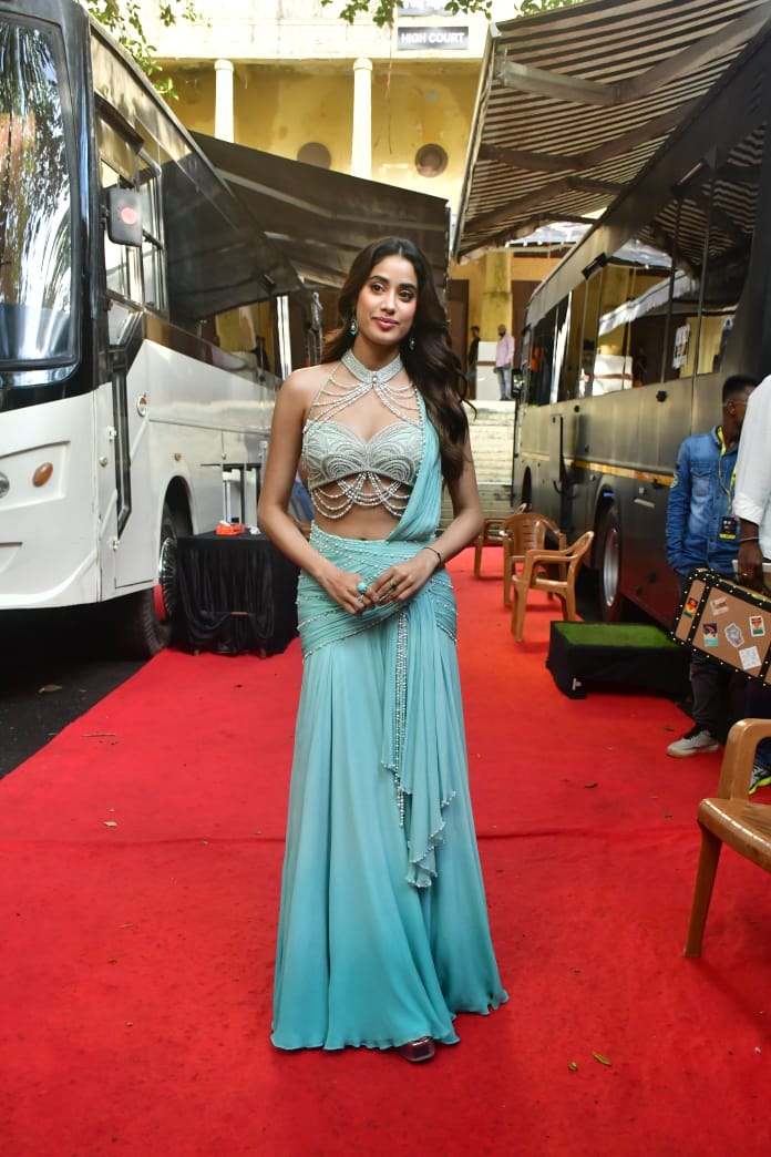 Janhvi Kapoor Look For Their Latest Blockbuster's Promotion