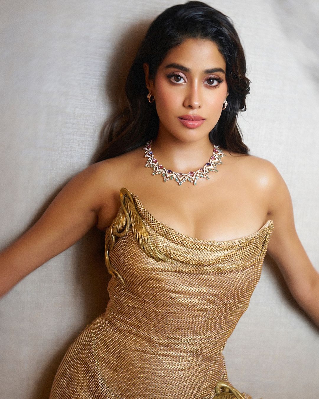 Janhvi Kapoor IFFA 2024 pics