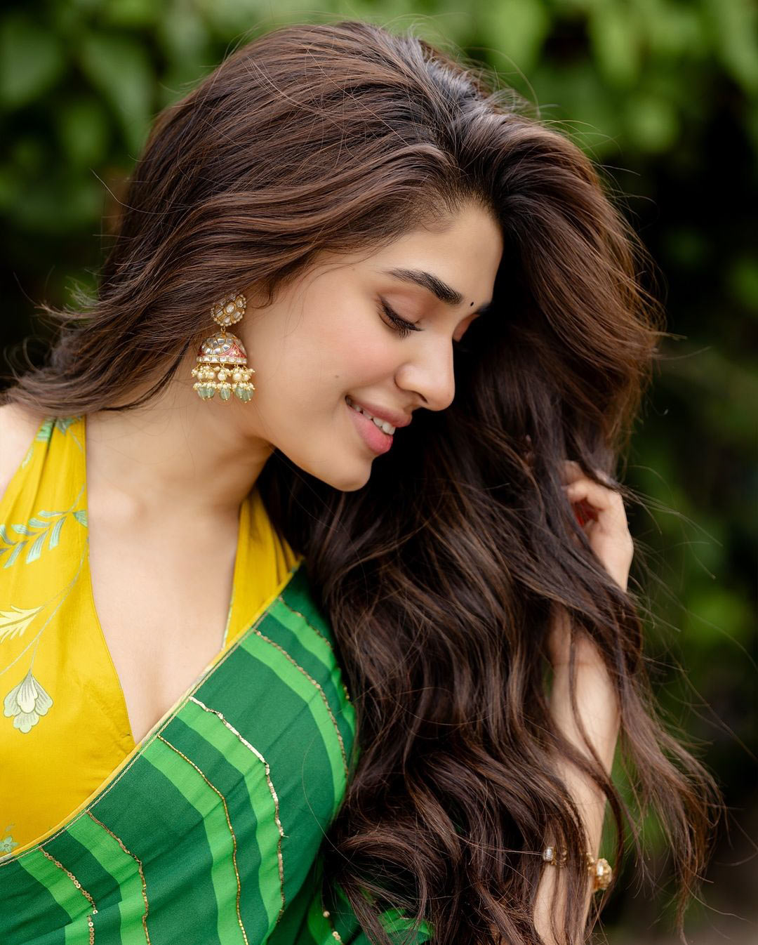 Krithi Shetty wore a beautiful green saree