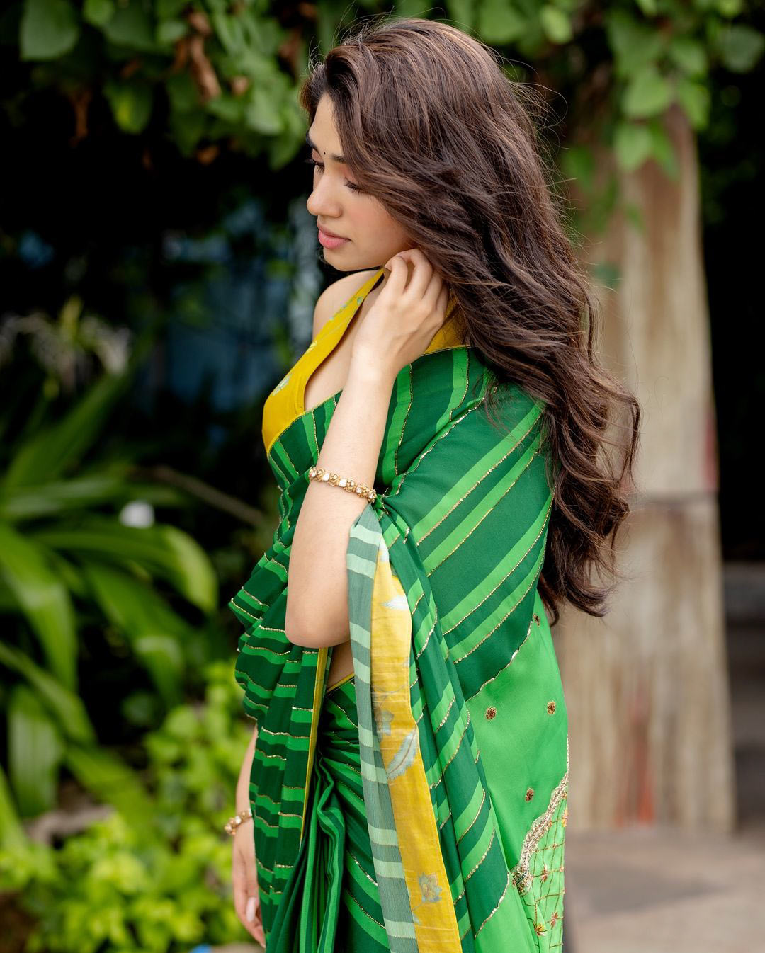 Krithi Shetty wore a beautiful green saree