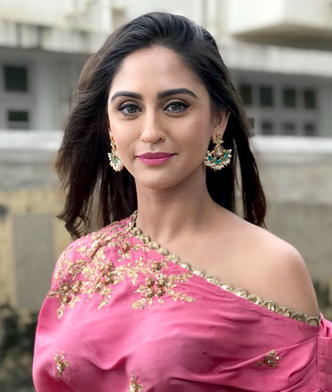 अभिनेत्री ने यह भी कहा कि अब वह बड़े परदे और ओटीटी प्लेटफॉर्म की तरफ आ चुकी है