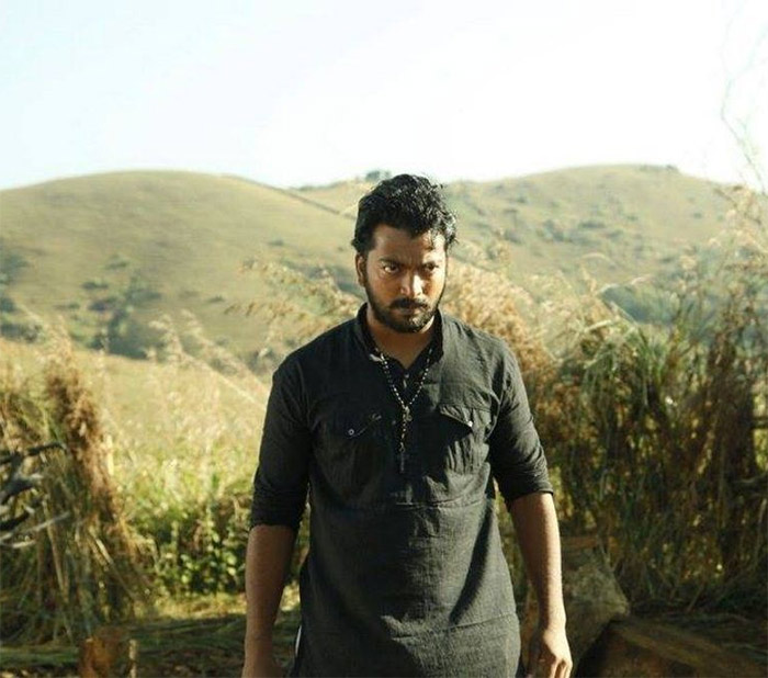 Urumeen (2015): A fantasy thriller starring Bobby Simha and Reshmi Menon, marking Dilli Babu’s debut as a producer.