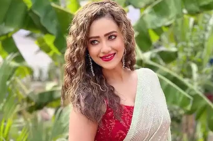 Madalsa Sharma Quit Anupama Show After Sudhanshu Pandey
