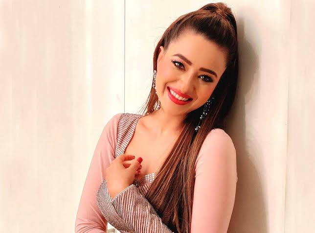 Madalsa Sharma Quit Anupama Show After Sudhanshu Pandey