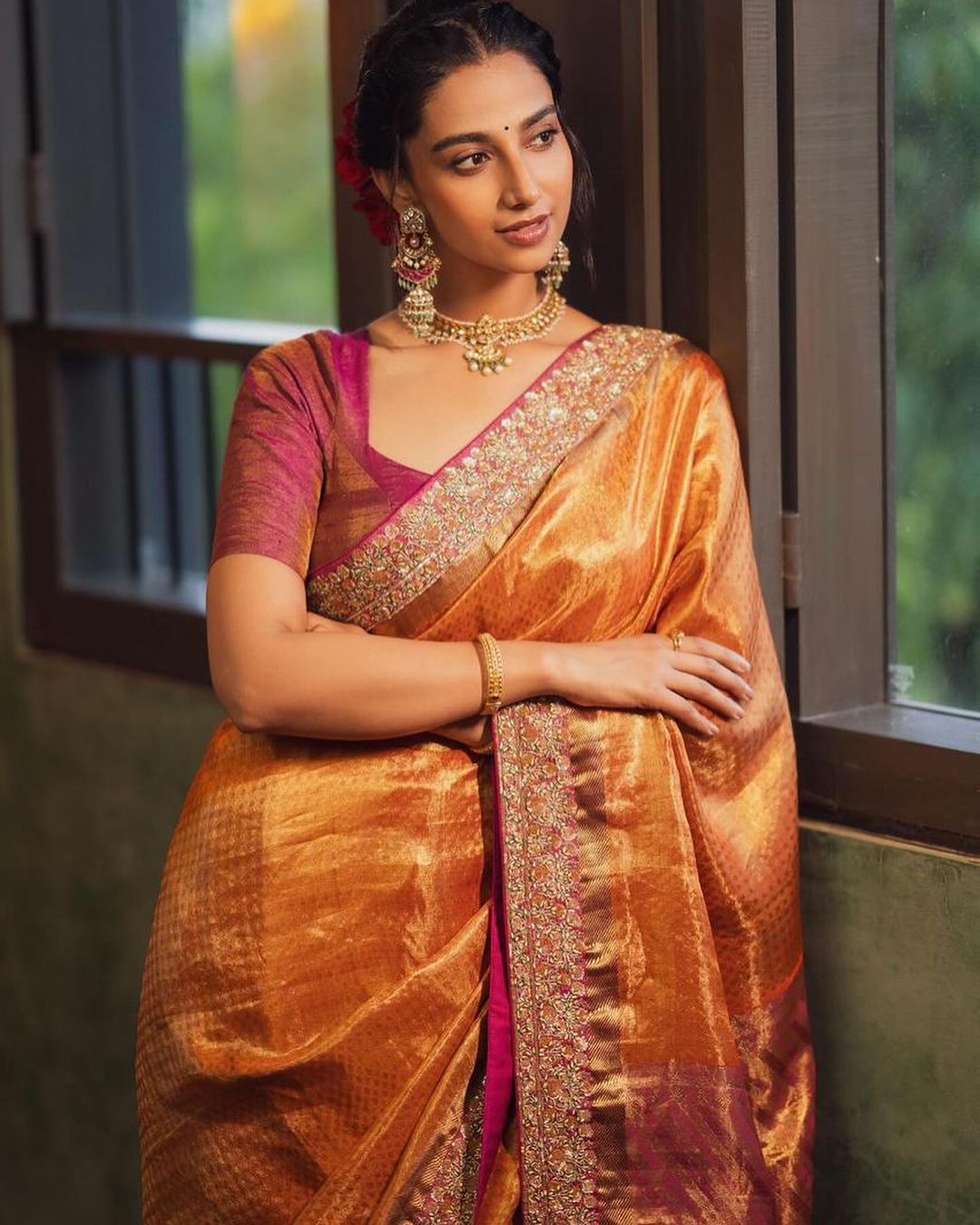 Meenakshi Chaudhary beautiful Photoshoot