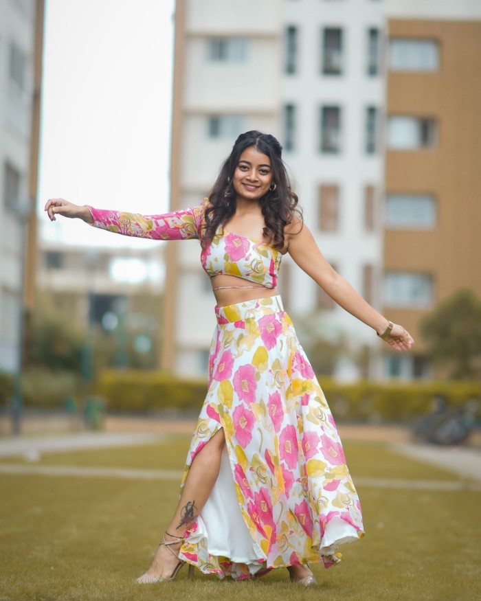 Nainika Anasuru Bigg Boss 8 Contestant