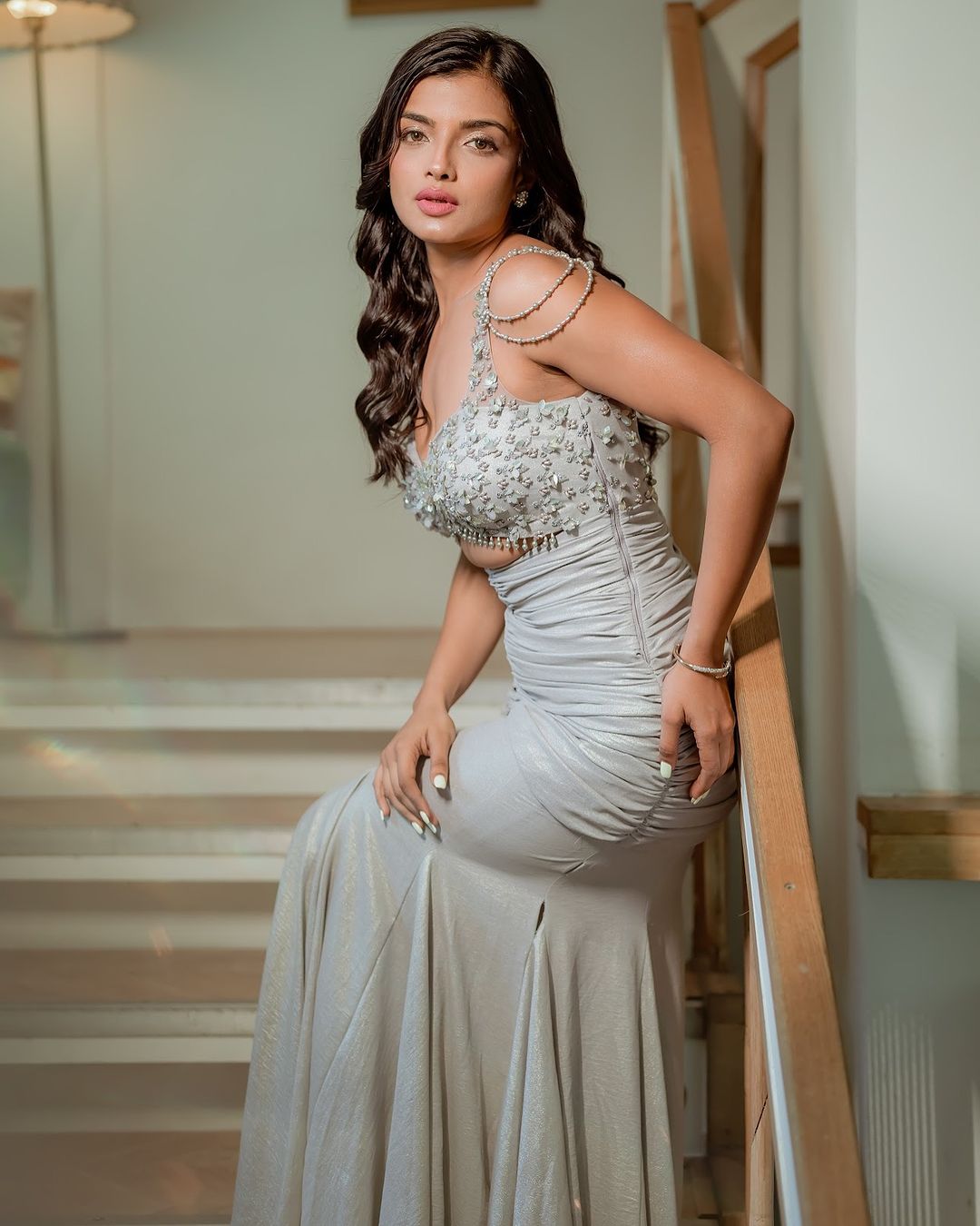 Ashna Zaveri stuns like never before in a breathtaking metallic gown.