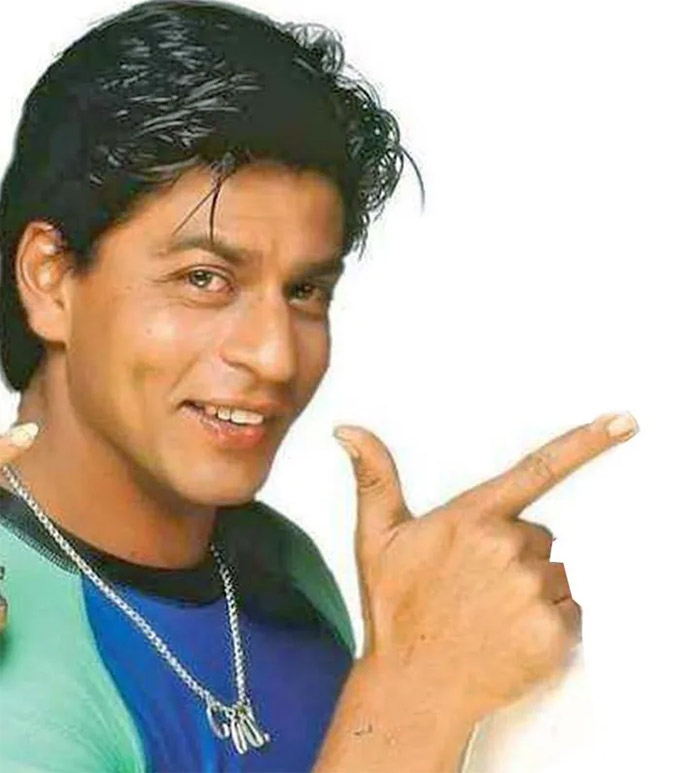 The Gelled Hair: SRK's iconic gelled hair from Kuch Kuch Hota Hai remains a popular choice among fans even today.
