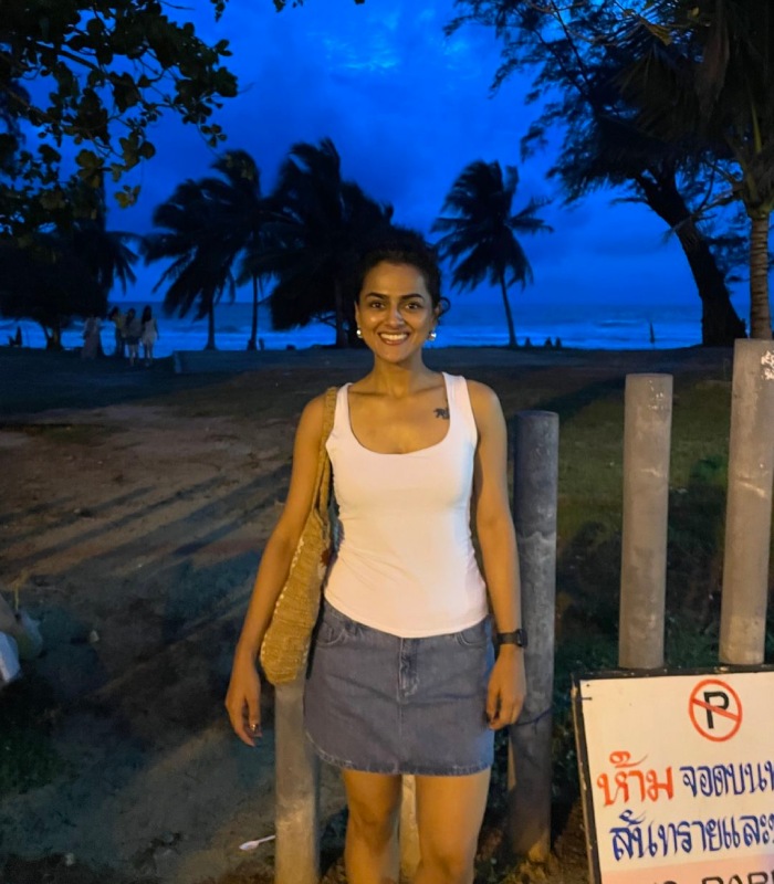 Shraddha Srinath is having a great time on her holiday in Thailand